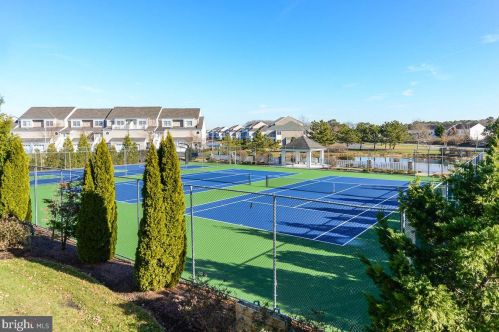 38018 Creek Dr, Selbyville DE  19975-2863 exterior