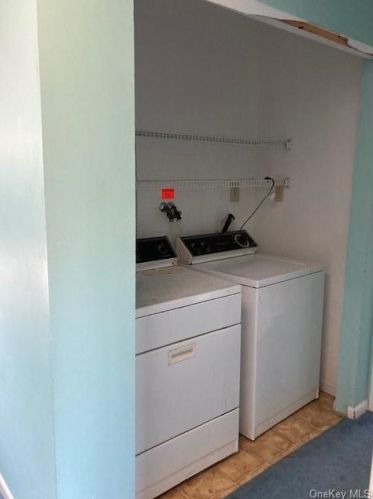 52 Arthur Ct, Rye Brook NY  10573-3153 exterior