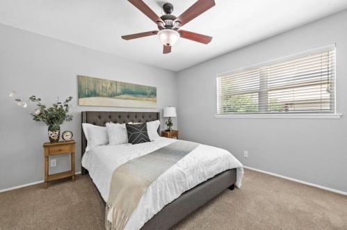 806 Greenhaven Dr, Richardson TX  75080-3025 exterior