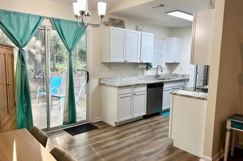 91 Oakridge Way, Defuniak Springs FL  32433-8168 exterior
