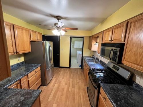 412 Clifton Ave, Glenshaw PA  15116-2402 exterior