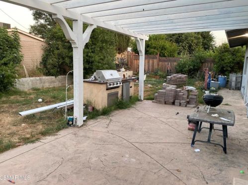 1482 4 St, Simi Valley CA 93065-3109 exterior