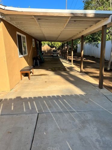 2242 Carlton Pl, Riverside CA  92507-5807 exterior