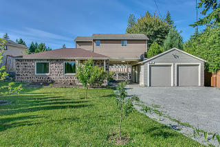 4212 Shelby Rd, Lynnwood, WA 98087-1835