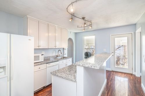 2869 Madison Ave, Covington, KY 41015-1166