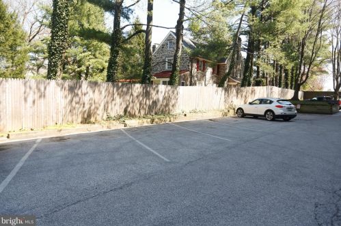 103 Montgomery Ave, Ardmore PA 19003-1536 exterior