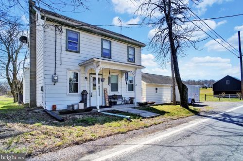 962 Greenspring Rd, North Newton, PA 17241-9679