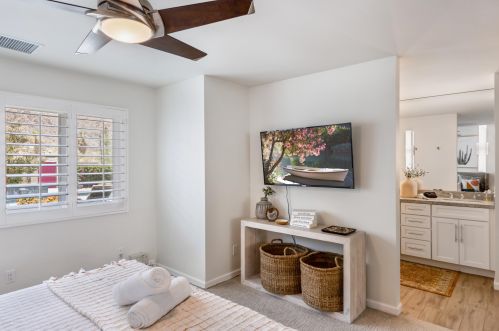 54435 Avenida Madero, La Quinta CA  92253-3620 exterior