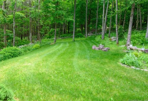 539 Cornwall Bridge Rd, West Woods CT  06069-2525 exterior