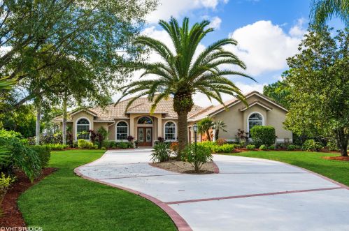 7833 Long Cove Way, Fort Pierce, FL 34986-3002
