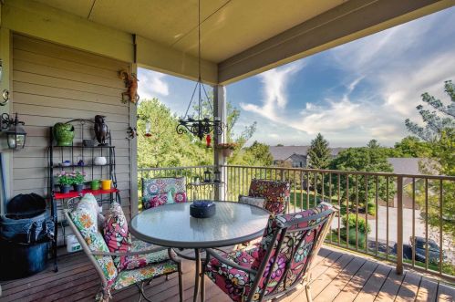 1912 Mimosa Trl, Florence KY  41042-8726 exterior