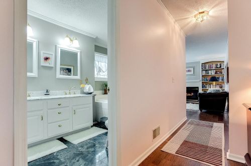 668 Crimson Leaf Trl, Saint Paul MN 55123-3045 exterior