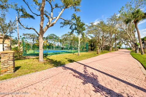 2442 Newfound Harbor Dr, Merritt Island FL  32952-2870 exterior