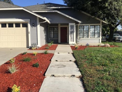 5101 Newbold Ln, Salida, CA 95368-9289
