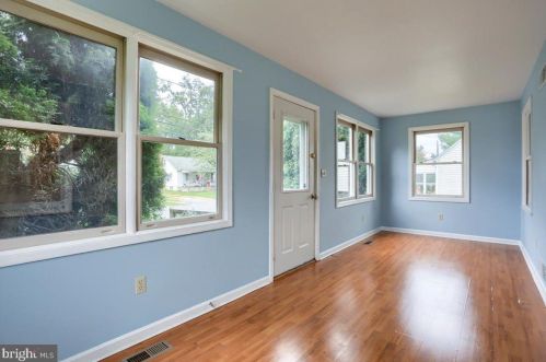 1122 Rana Villa Ave, Camp Hill, PA 17011-6930