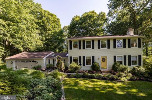 1417 Steeple Chase Rd, Downingtown, PA 19335-3651
