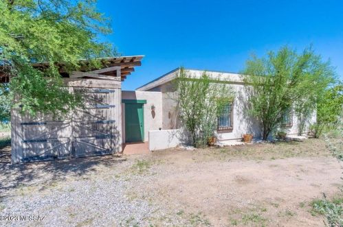 1477 Loma Ln, Sierra Vista, AZ 85650-8826