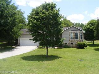 279 Colleen Dr, Thomasville, NC 27360-0511