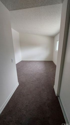 711 Montrose St, Rialto CA  92376-7820 exterior