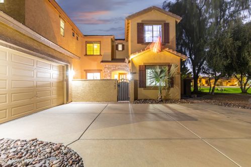 3903 Virgo Pl, Chandler AZ  85249-5886 exterior