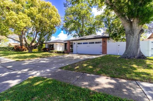 6373 Woodland Blvd, Pinellas Park FL  33781-4921 exterior
