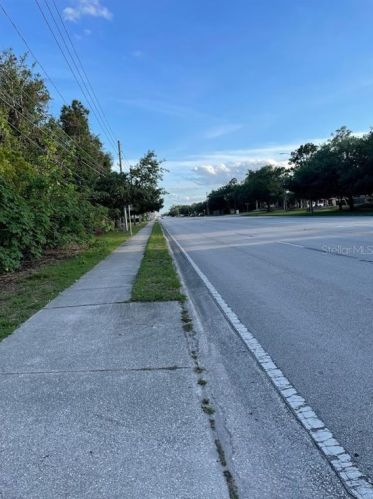 1229 Goldenrod Rd, Orlando FL  32807-8330 exterior