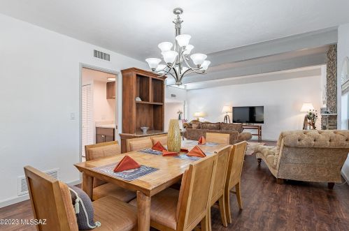 7204 Camino Vecino, Tucson AZ 85715-3418 exterior