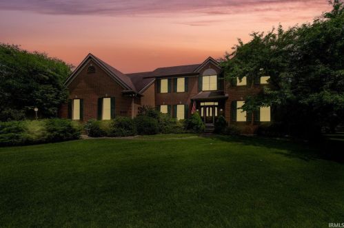 15462 Regis Ct, Granger, IN 46530-6266