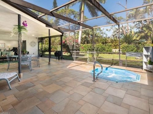 1905 Imperial Golf Course Blvd, Naples FL  34110-1007 exterior