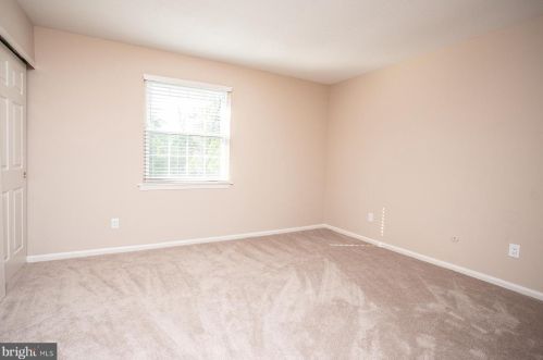 132 Ardwick Ter, Lansdale PA 19446-4925 exterior