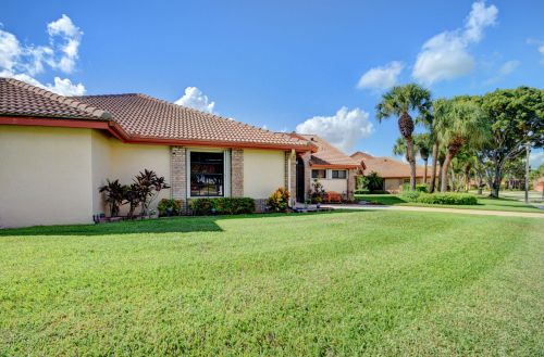7400 Hearth Stone Ave, Boynton Beach, FL 33472-2923