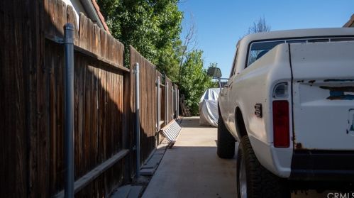 10717 Anacostia Way, Bakersfield CA 93311-3203 exterior