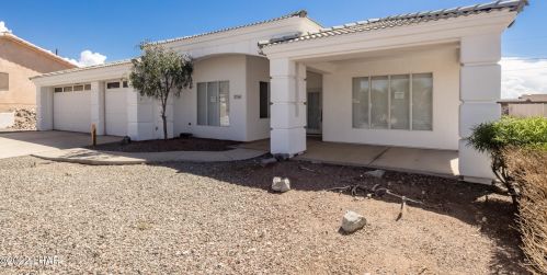 3764 Northstar Dr, Lake Havasu City, AZ 86406-4336