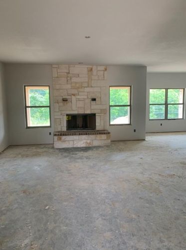439 Browder Cir, Azle, TX 76020-0060