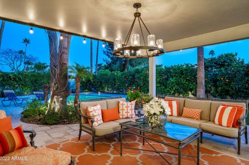 5119 Paradise Dr, Scottsdale AZ 85260-5433 exterior