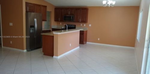 10541 24th Ct, Hollywood FL  33025-3988 exterior