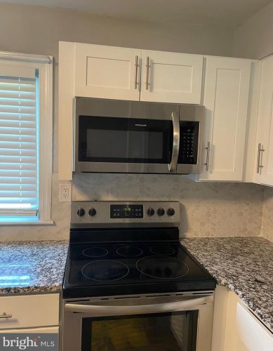 121 Arbor Mdw Dr, Erial NJ  08081-1754 exterior