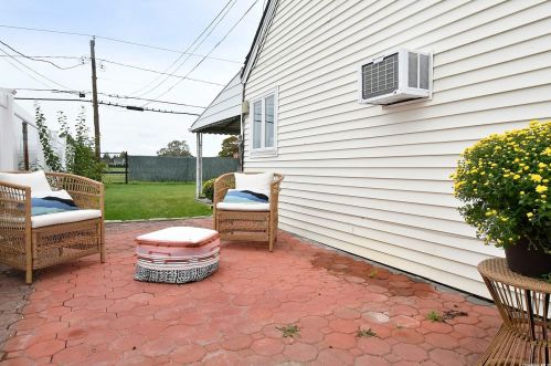 4028 Jean Ave, Bethpage NY  11714-4521 exterior