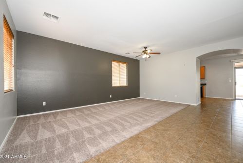 28450 Castle Rock Dr, San Tan Valley AZ  85143-6785 exterior