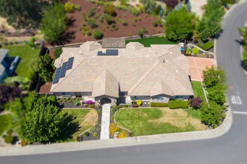 6070 Vine St, Vacaville CA  95688-8724 exterior