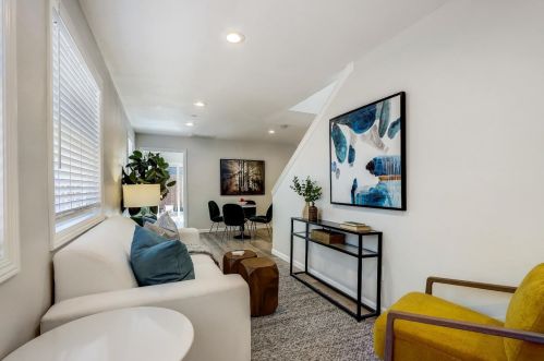 626 Manzanita St, Redwood City CA  94063-2947 exterior