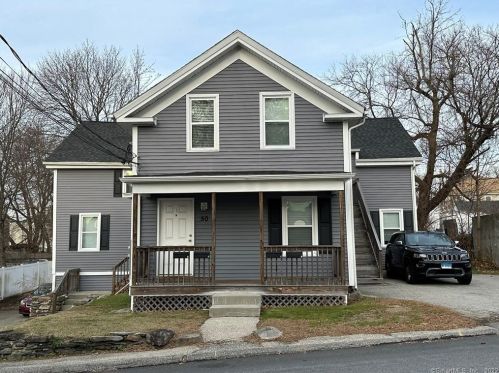 50 May St, Putnam, CT 06260-1644