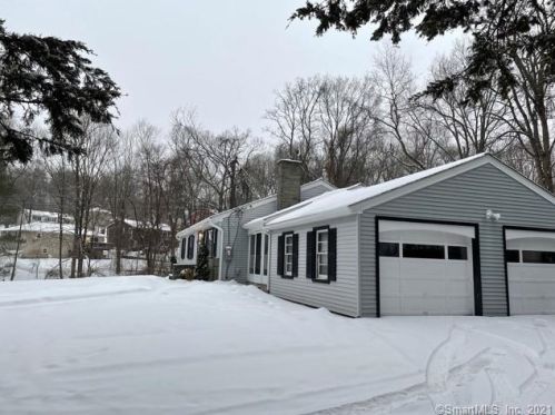 38 Weed Rd, Bethel, CT 06801-3019