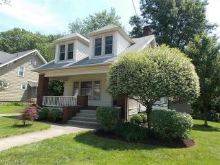 201 Highland Ave, Wadsworth, OH 44281-2154