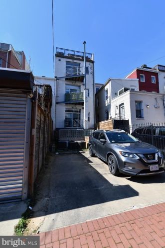 1119 6th St, Washington, DC 20024-2605