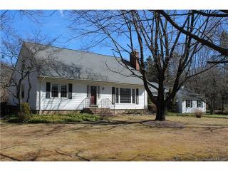 319 Rimmon Rd, New Haven, CT 06525-1330