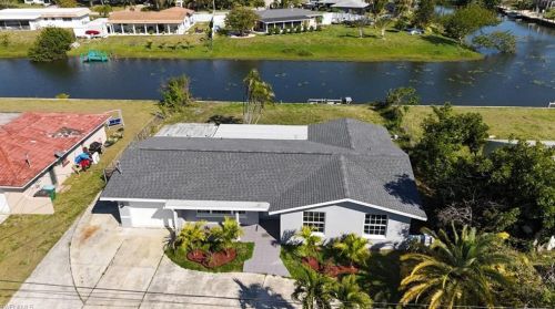 405 11 Pl, Cape Coral FL  33909-2122 exterior