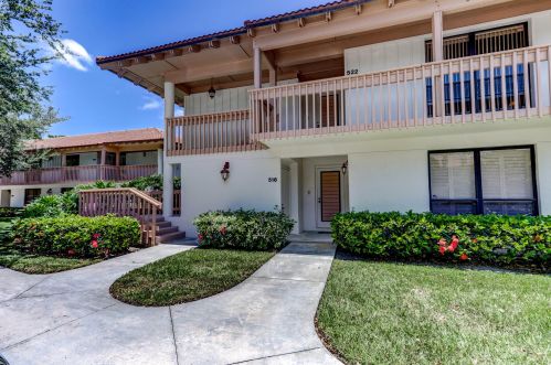522 Brackenwood Pl, West Palm Beach, FL 33418-9057