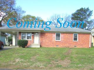 1801 Dorrie Ln, Memphis, TN 38117-7029