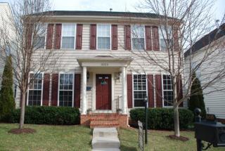 16315 Catenary Dr, Woodbridge VA  22191-6037 exterior